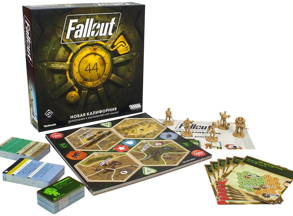Коробка  и компоненты настольной игры Fallout: Новая Калифорния 
